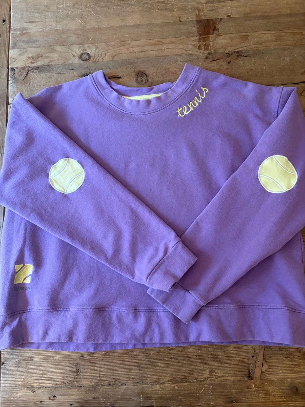 Women’s Lavender 'Tennis' Sweatshirt with Yellow Tennis Appliqué